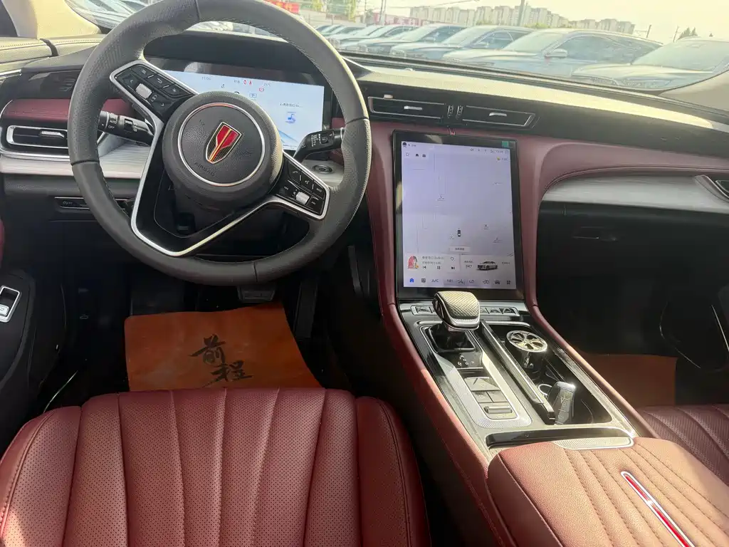 Hongqi Hongqi H5 — миниатюра 9