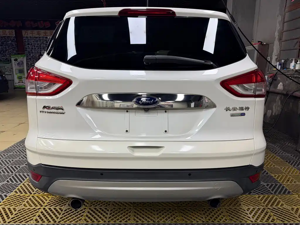 Ford Kuga — миниатюра 5