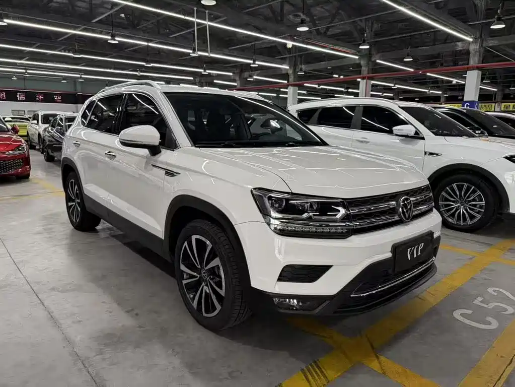 Volkswagen Tharu — миниатюра 3