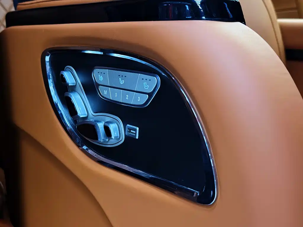Mercedes-Benz Vito — миниатюра 10