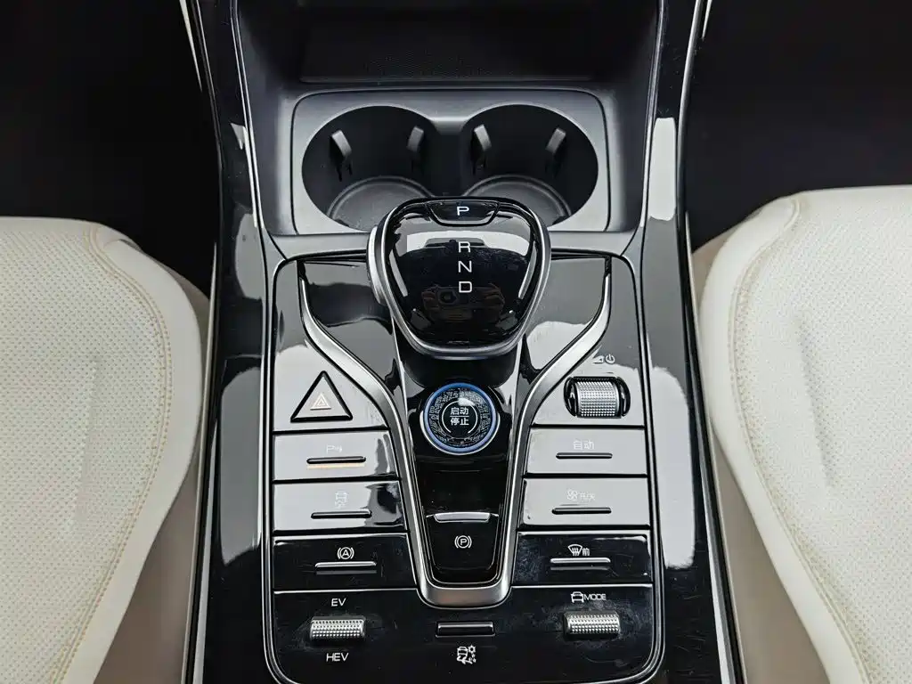 BYD Qin PLUS — миниатюра 13