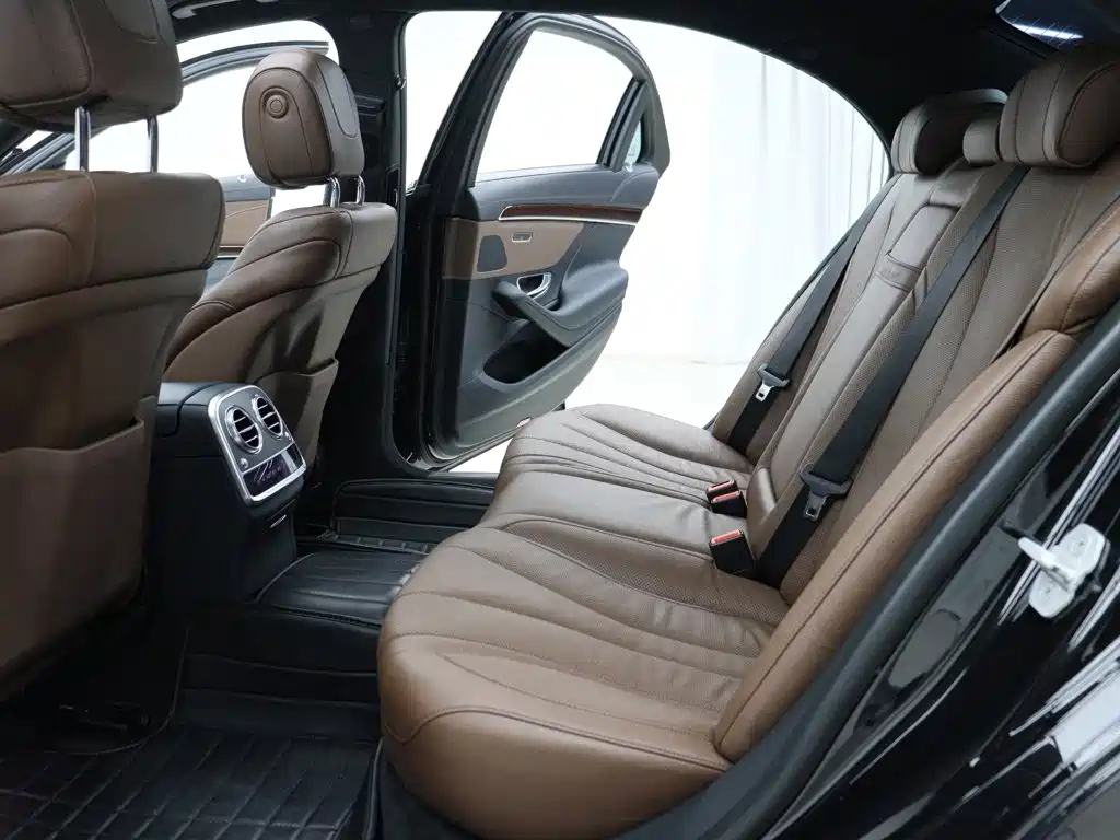 Mercedes-Benz S-Class — миниатюра 5