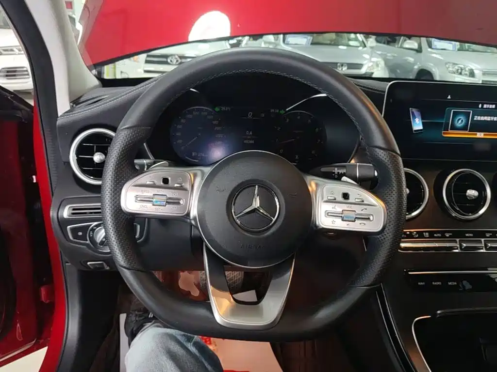 Mercedes-Benz C-Class — миниатюра 11