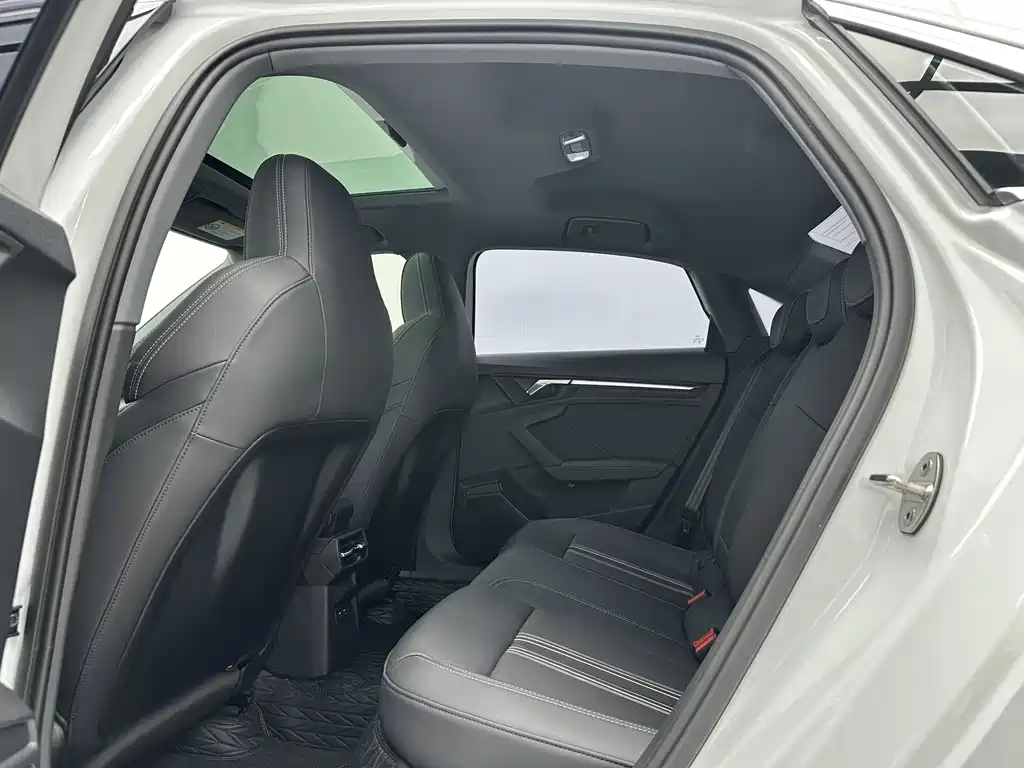Audi A3 2022 A3L Limousine 35 TFSI Fashion Sport