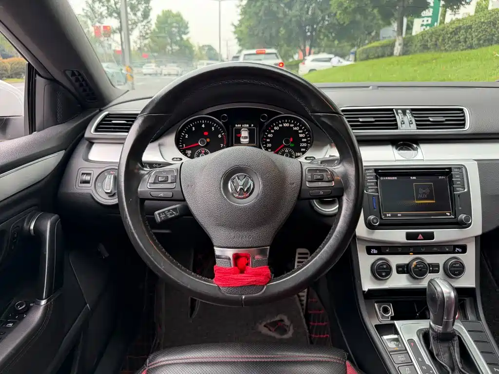 Volkswagen CC — миниатюра 14