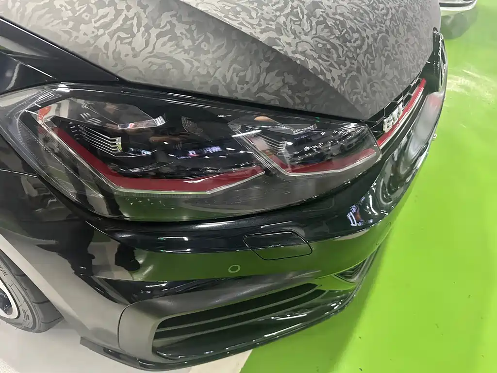 Volkswagen Golf GTI — миниатюра 8