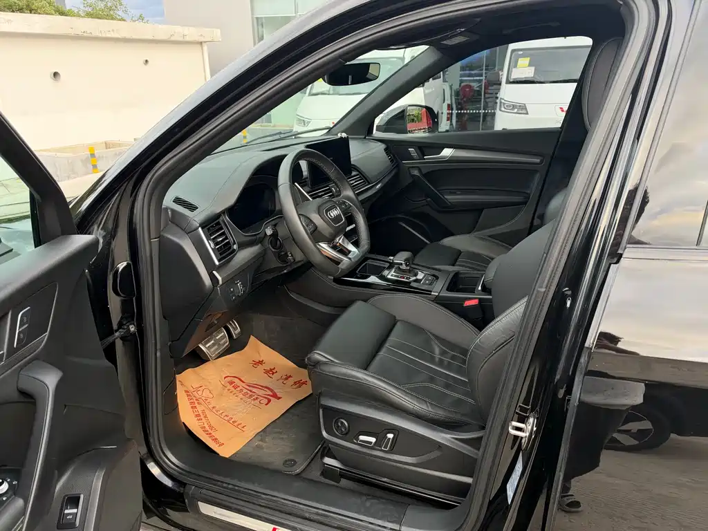 Audi Q5L — миниатюра 4