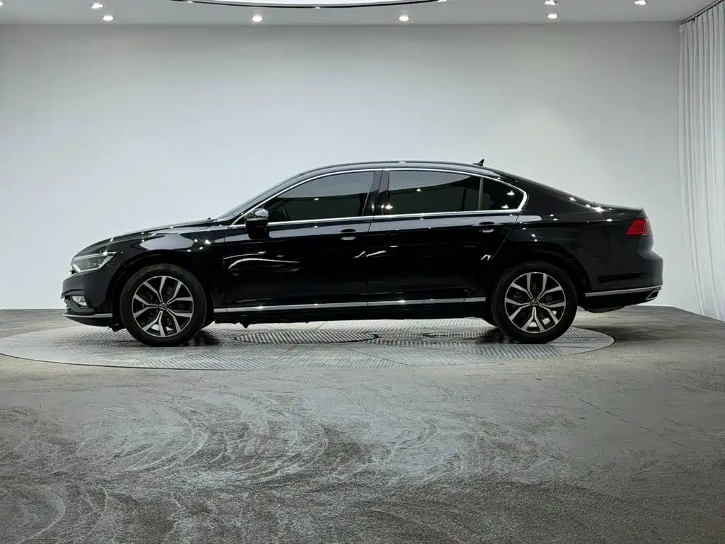 Volkswagen Magotan — миниатюра 7