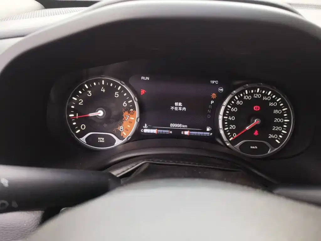Jeep Renegade — миниатюра 7