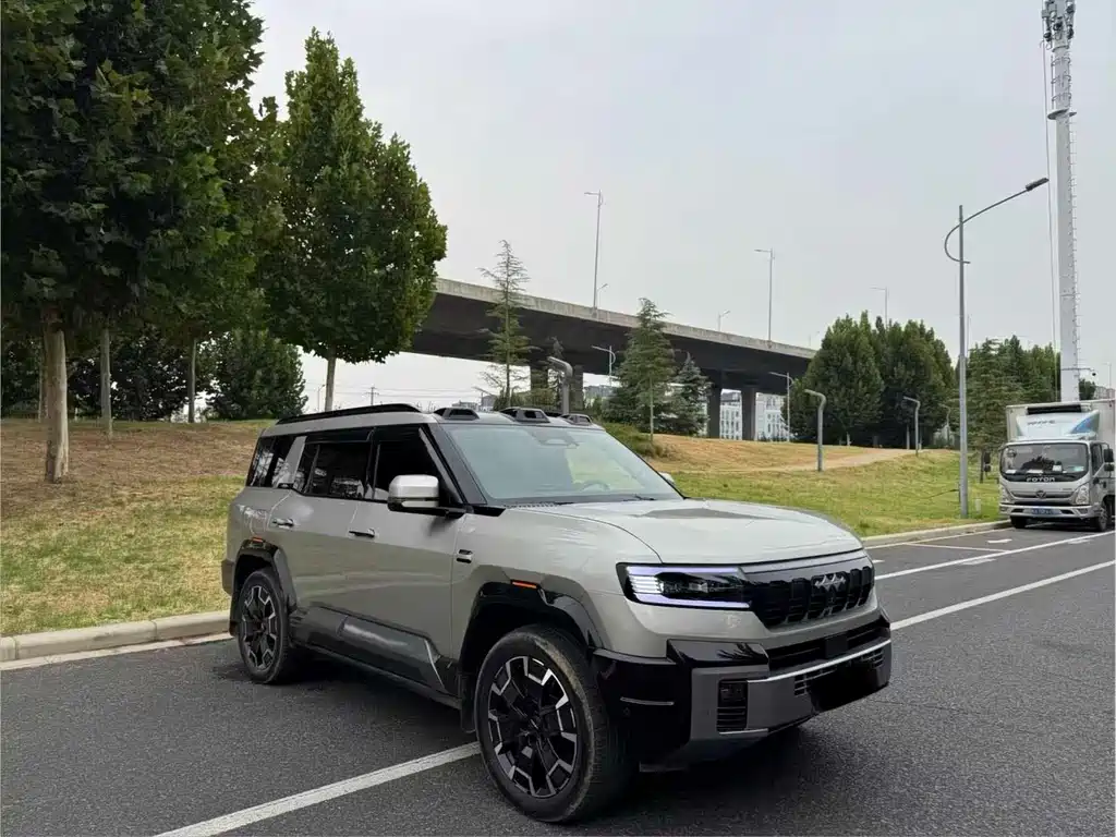 Fang Cheng Bao Leopard 8 — миниатюра 2