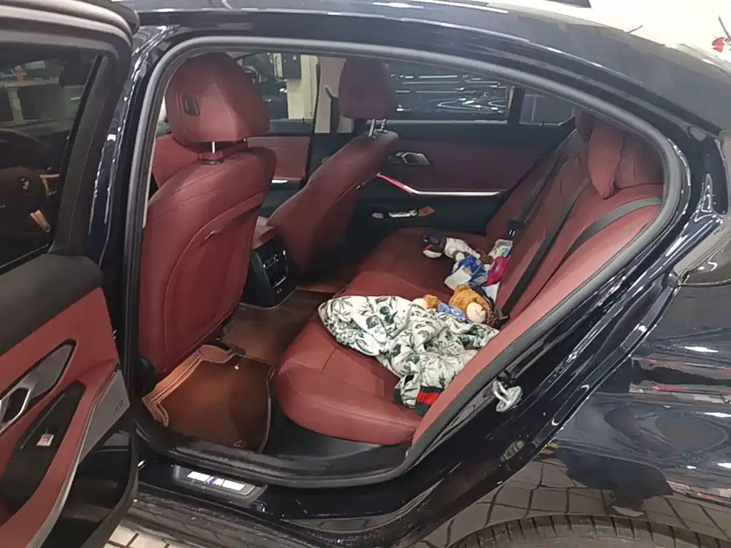 BMW 3 Series — миниатюра 22