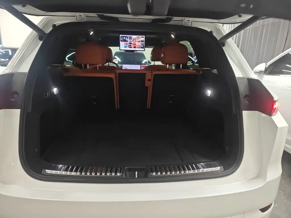 Li Auto Li L7 — миниатюра 19