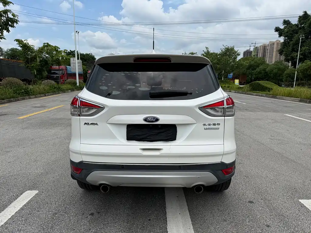 Ford Kuga — миниатюра 5