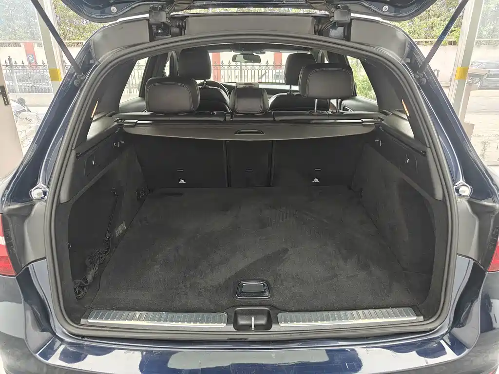 Mercedes-Benz GLC — миниатюра 7