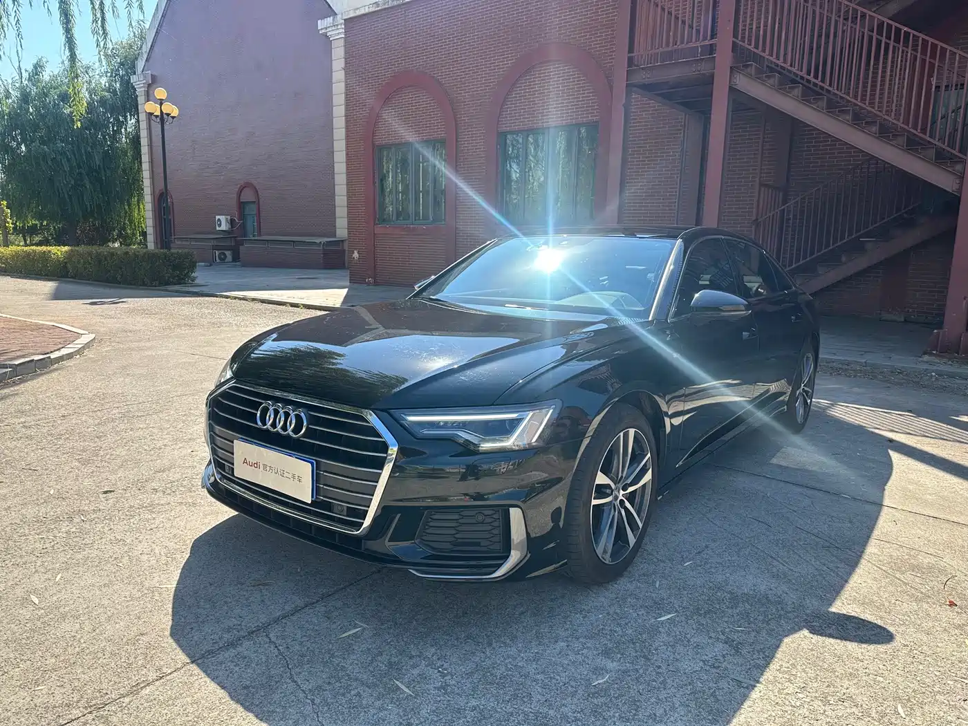奥迪A6L 2021款 40 TFSI 豪华动感型 2021