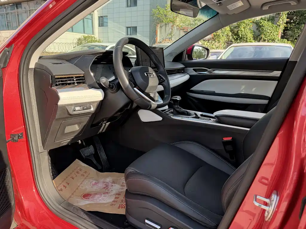 Geely Emgrand L — миниатюра 8