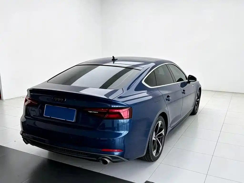 Audi A5 (Import) — миниатюра 9