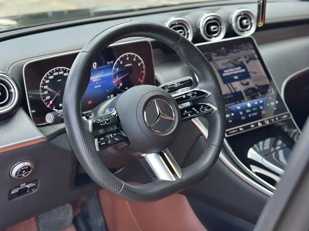 Mercedes-Benz GLC — миниатюра 13