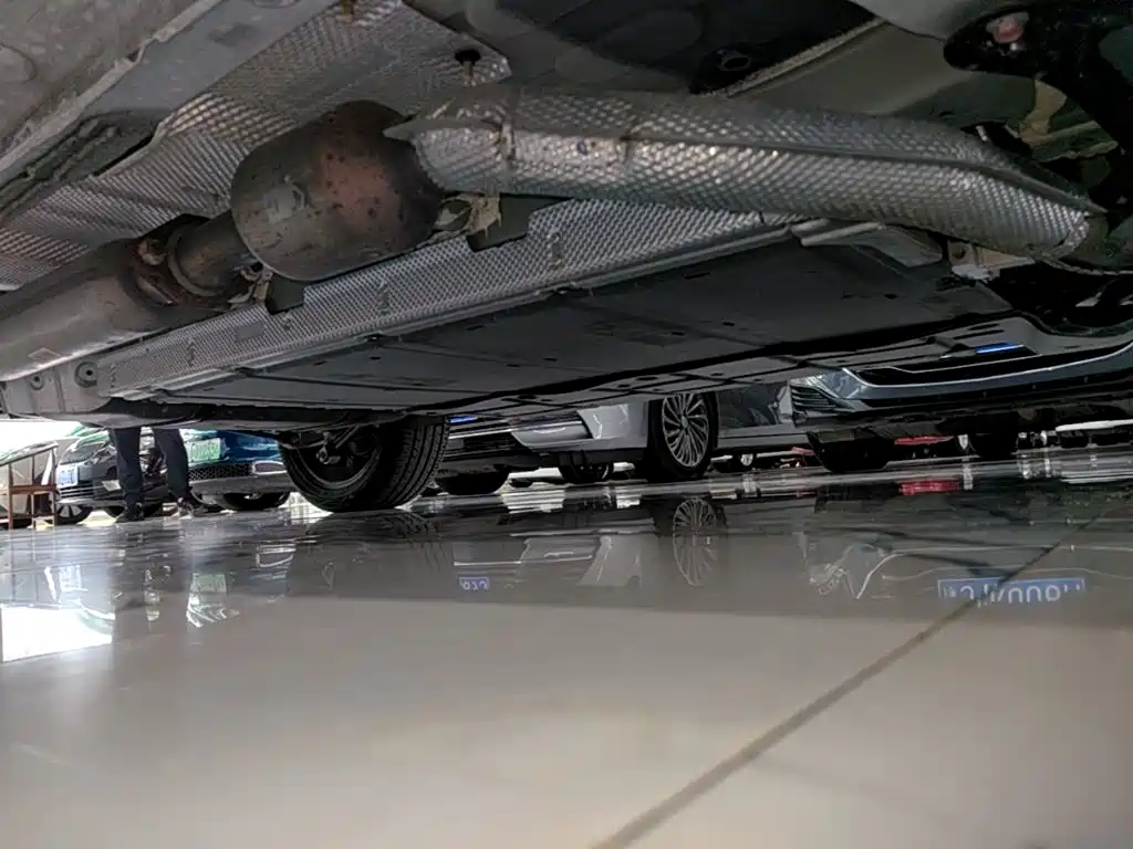 BYD PLUS New Energy — миниатюра 21