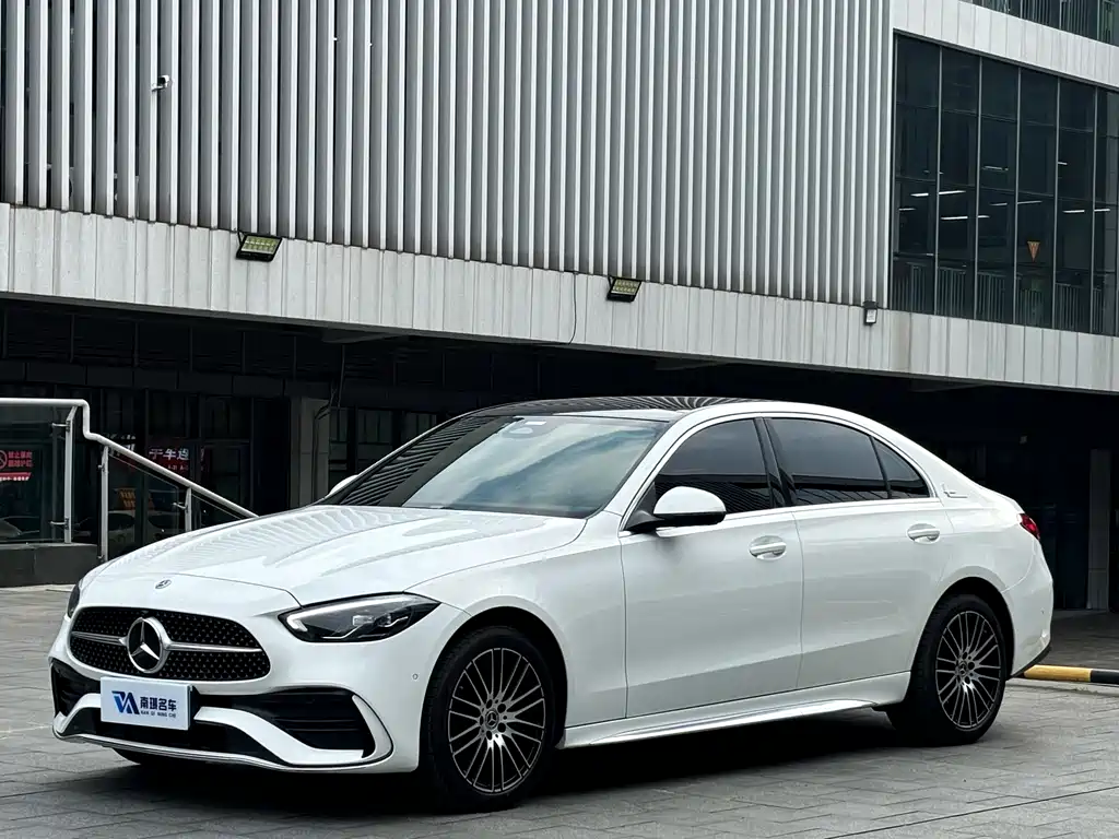 Mercedes-Benz C-Class 2023