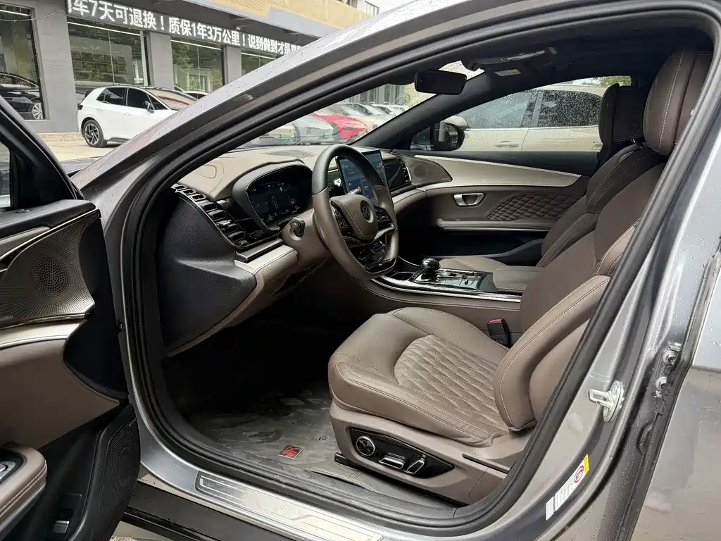 BYD Han — миниатюра 10