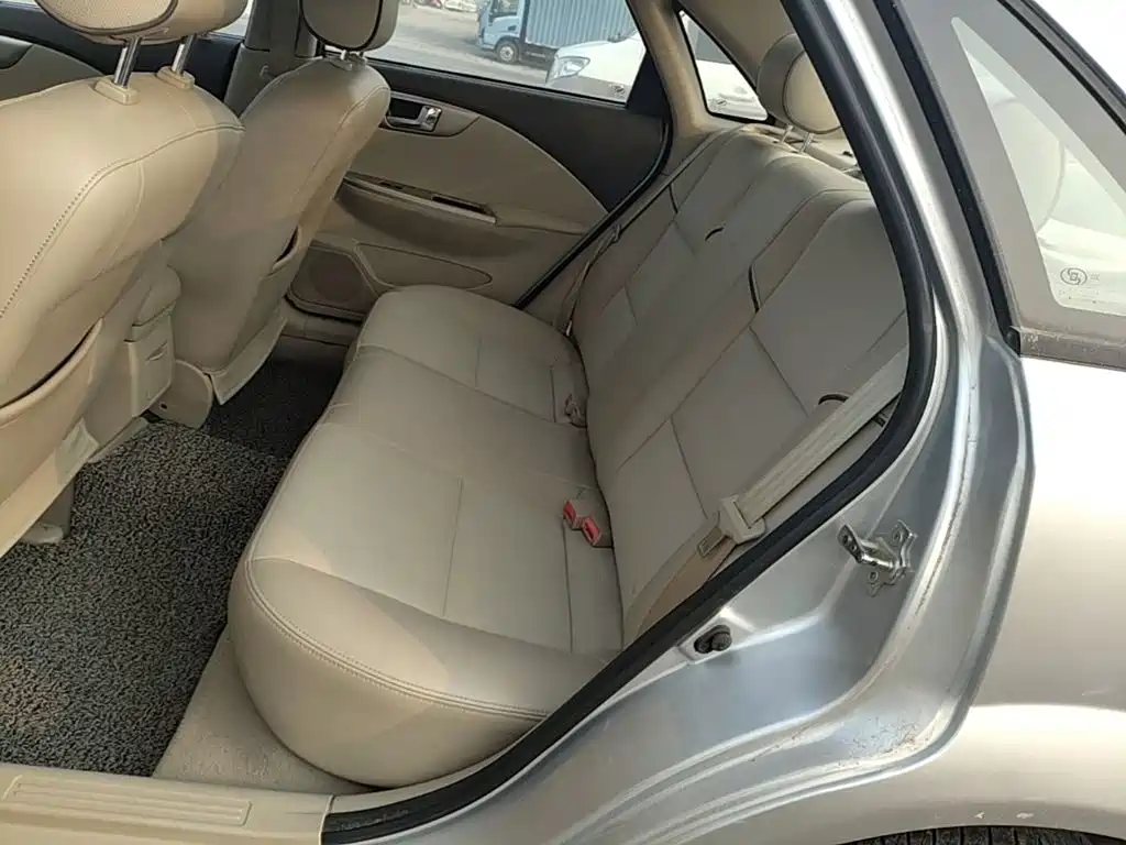 Buick Excelle — миниатюра 17