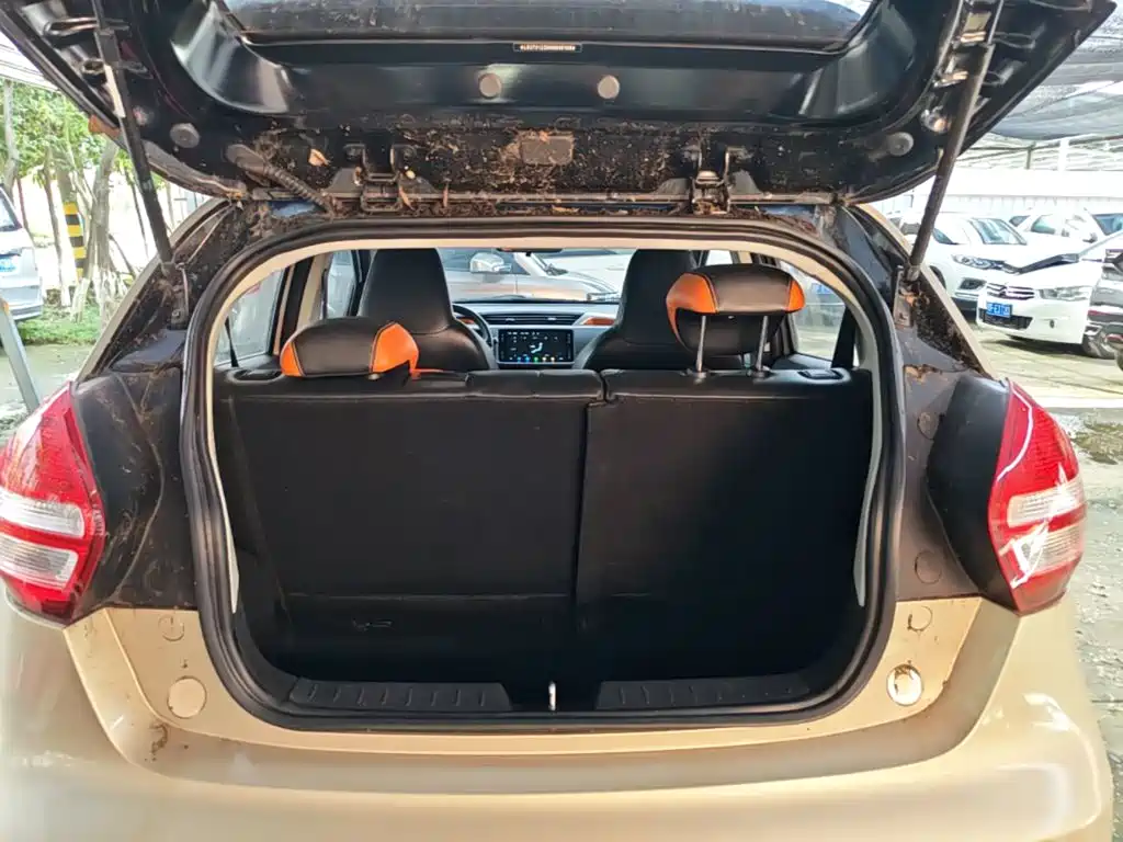 Geely Vision X1 — миниатюра 19