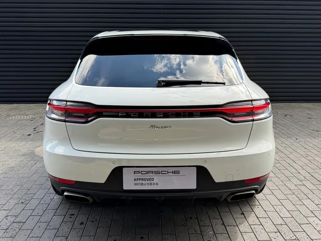 Porsche Macan — миниатюра 6