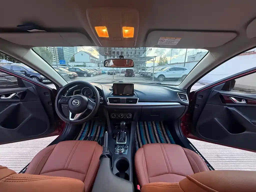 Mazda 3 Axela — миниатюра 8