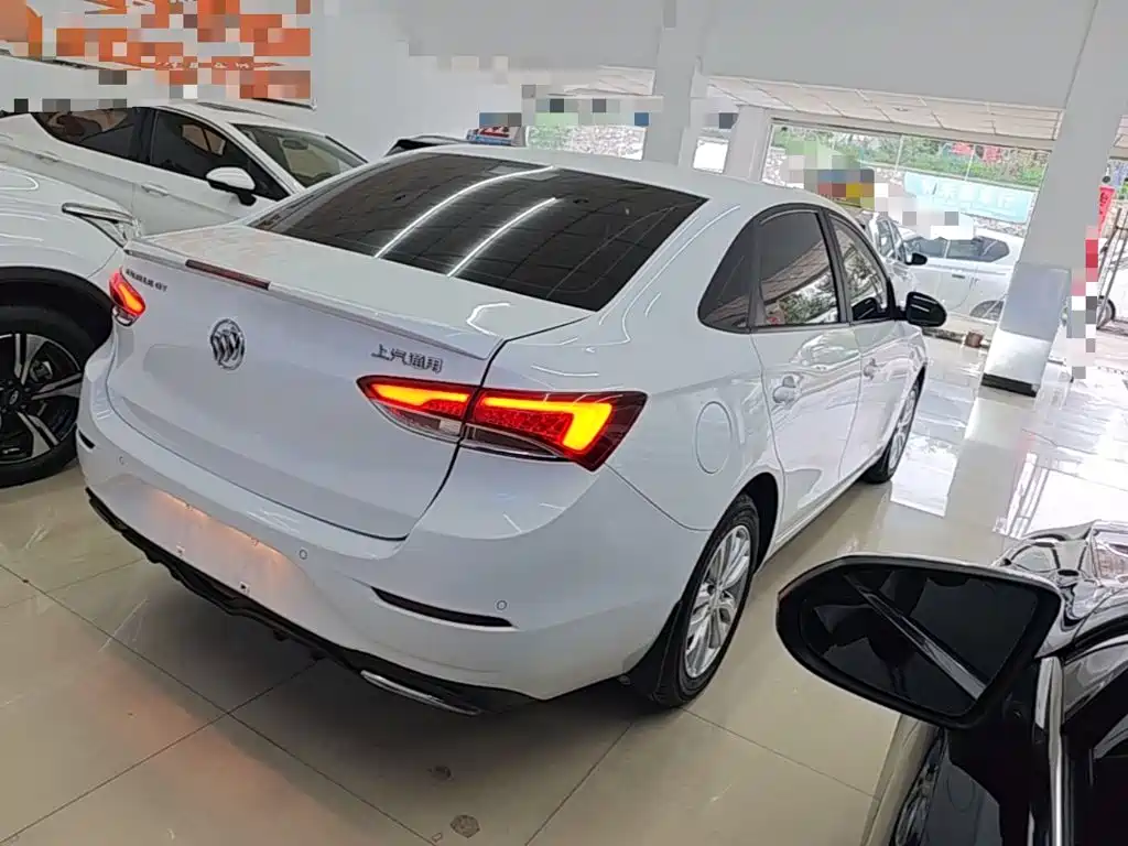 Buick Excelle — миниатюра 7