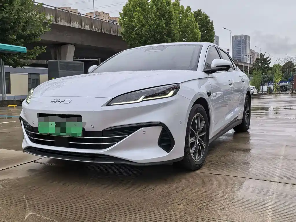 BYD Seal 06
