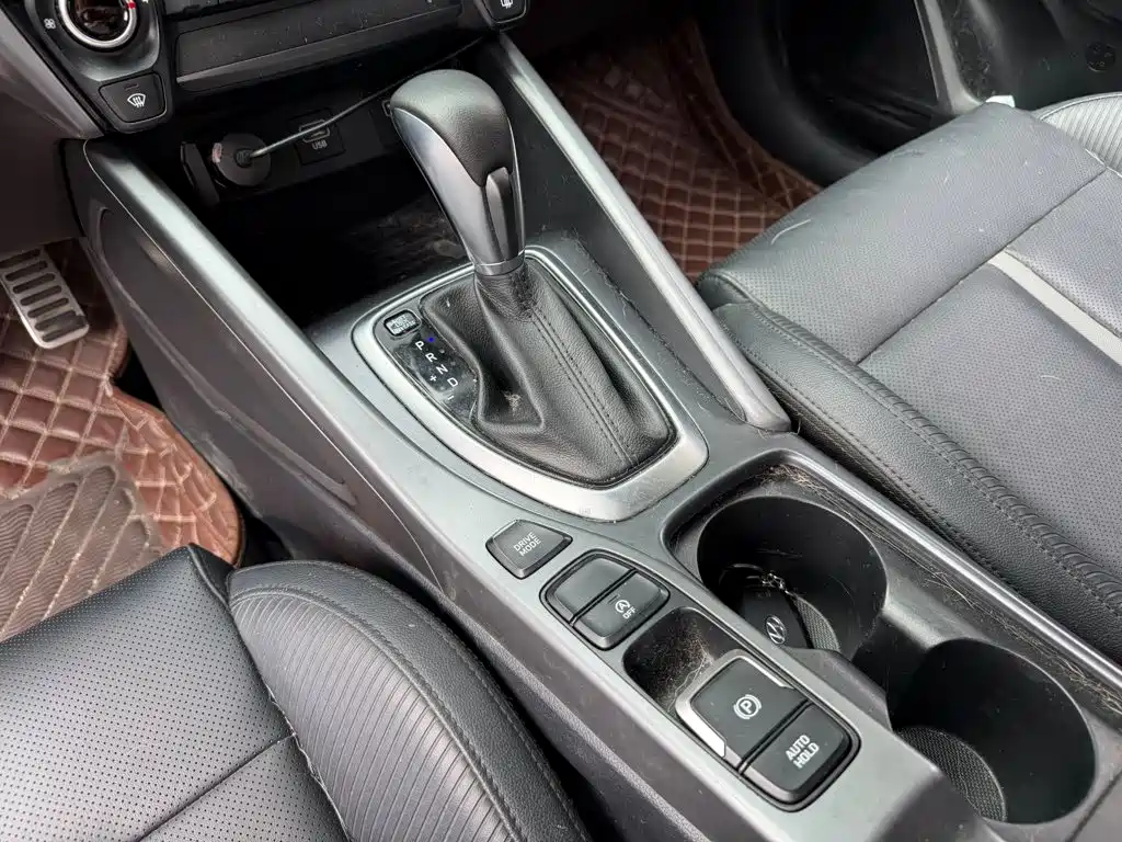 Hyundai Fista — миниатюра 9