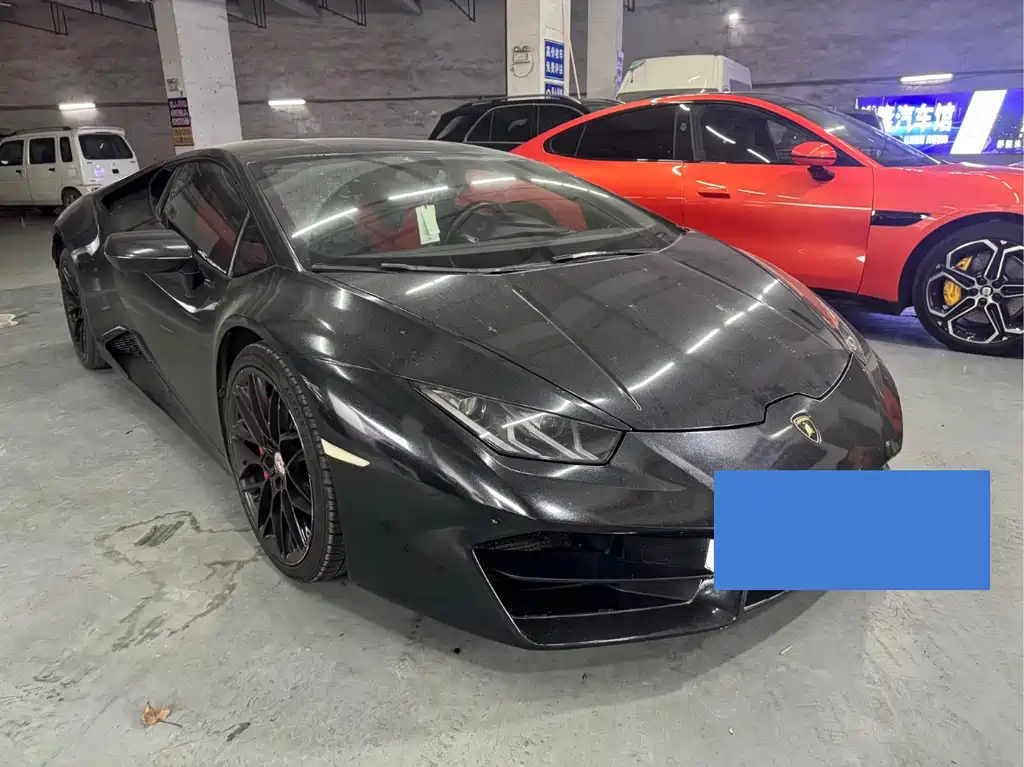 LAMBORGHINI HURACÁN