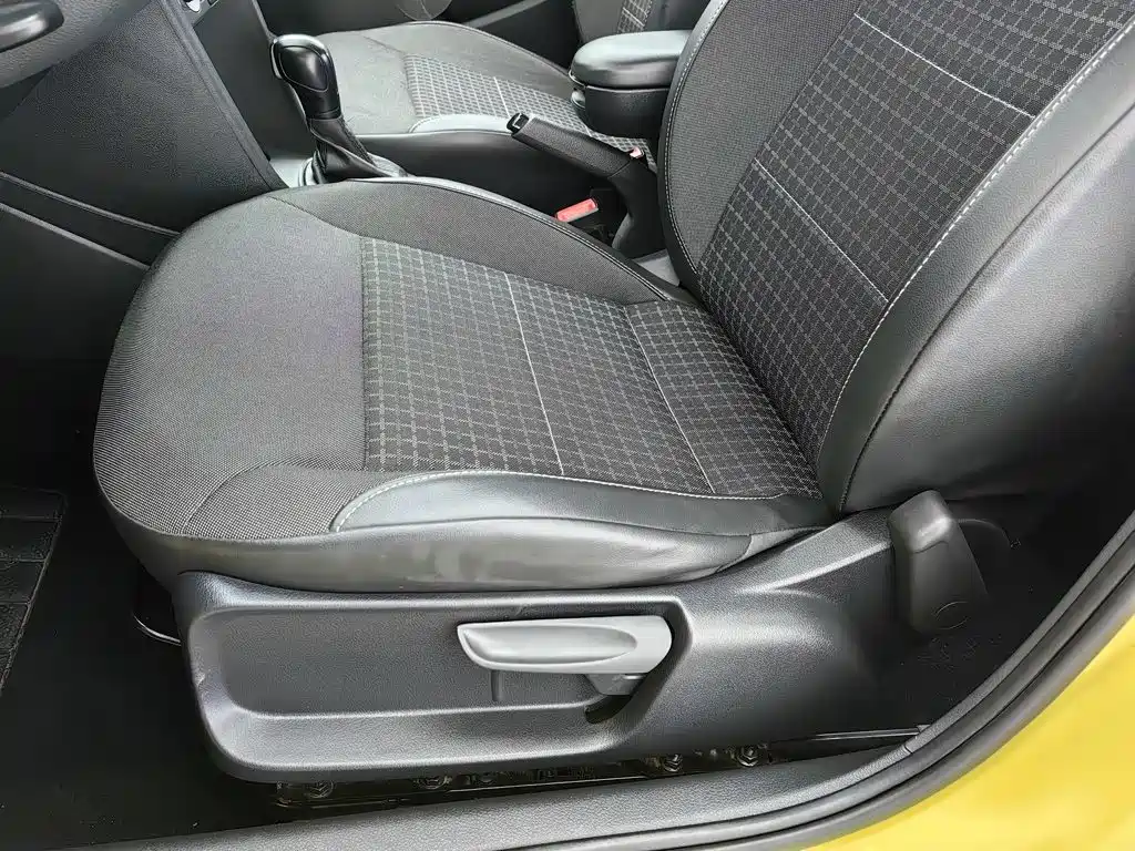 Volkswagen Polo — миниатюра 20