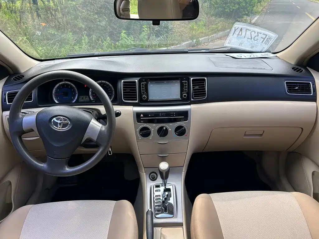 Toyota Corolla — миниатюра 12