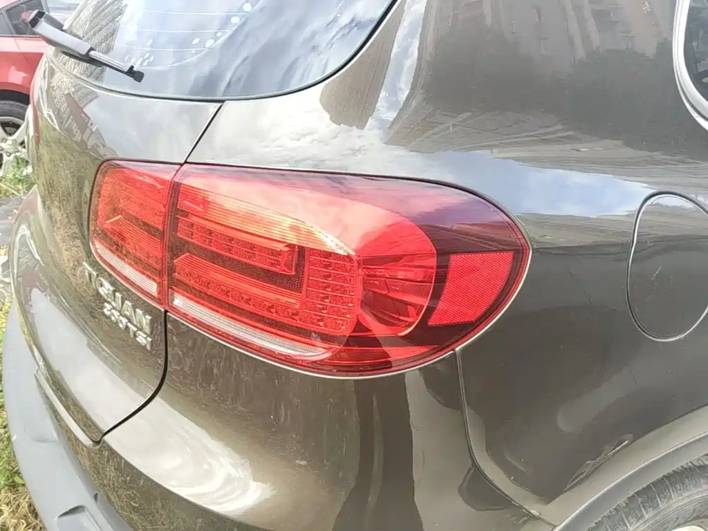 Volkswagen Tiguan — миниатюра 8