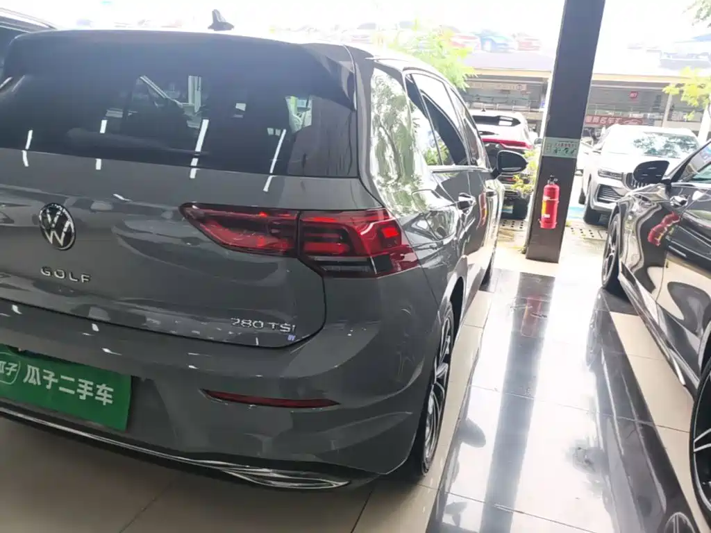 Volkswagen Golf — миниатюра 8