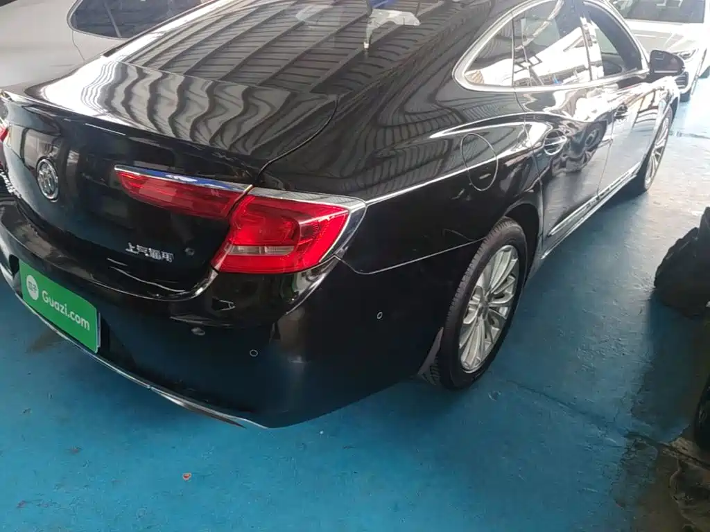 Buick LaCrosse — миниатюра 8