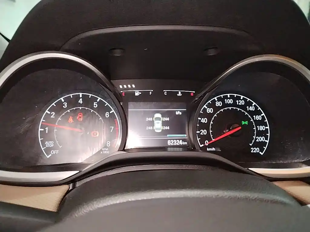 Chevrolet Monza — миниатюра 12