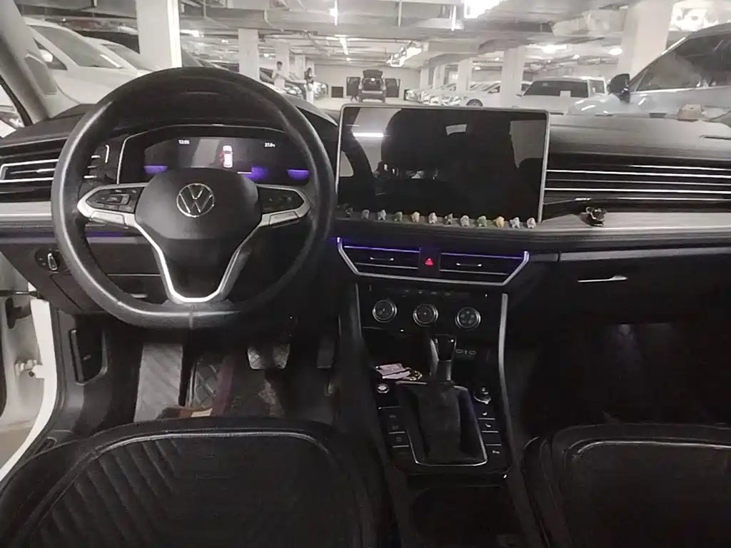 Volkswagen Sagitar — миниатюра 12