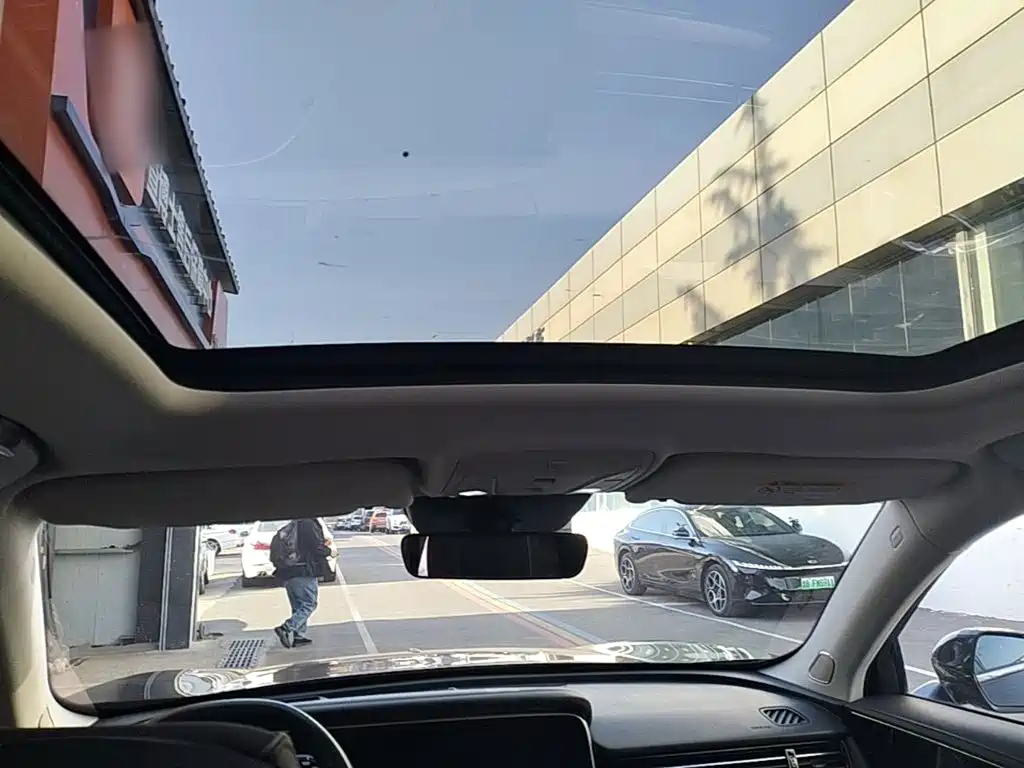 Hongqi Hongqi HS5 — миниатюра 18