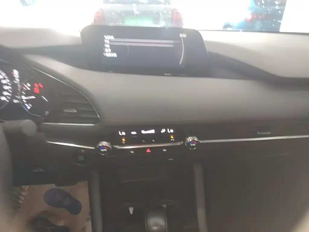 Mazda 3 Axela — миниатюра 13