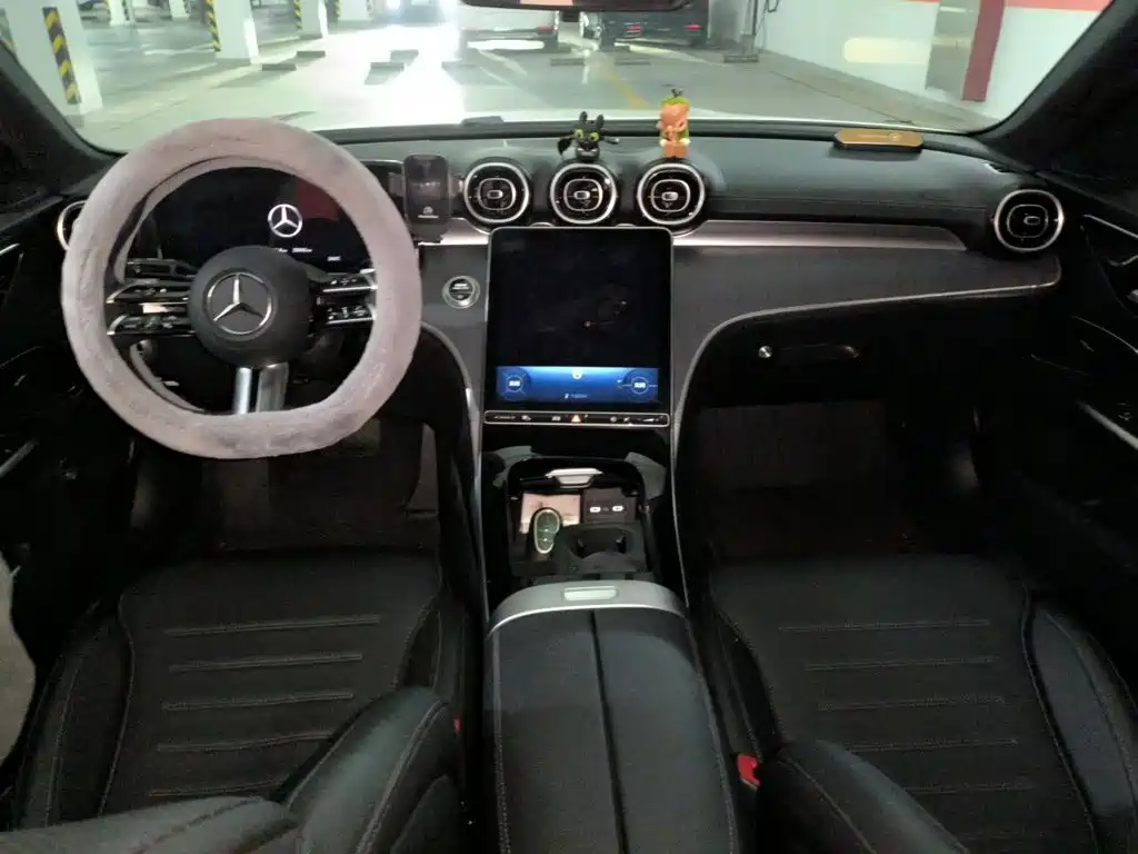 Mercedes-Benz C-Class — миниатюра 10