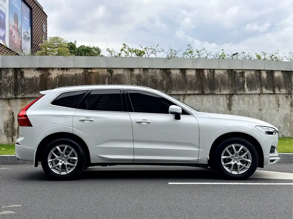 Volvo XC60 — миниатюра 7
