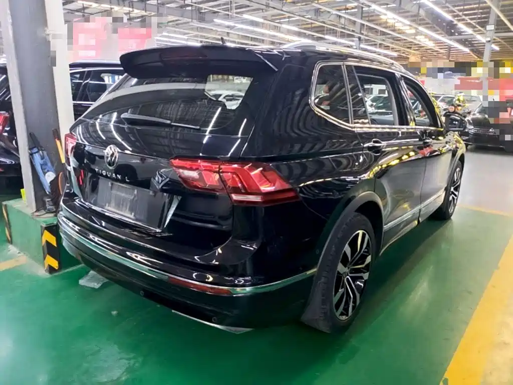 Volkswagen Tiguan L — миниатюра 7