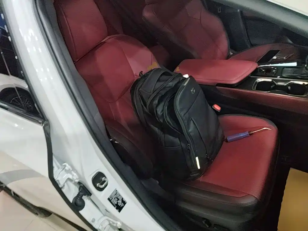 Lexus NX — миниатюра 25