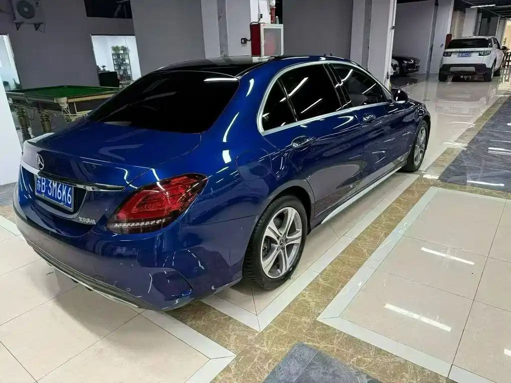 Mercedes-Benz C-Class - фото 4