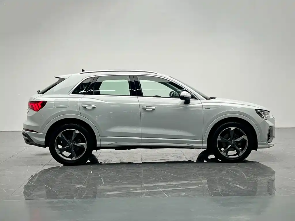 Audi Q3 — миниатюра 7