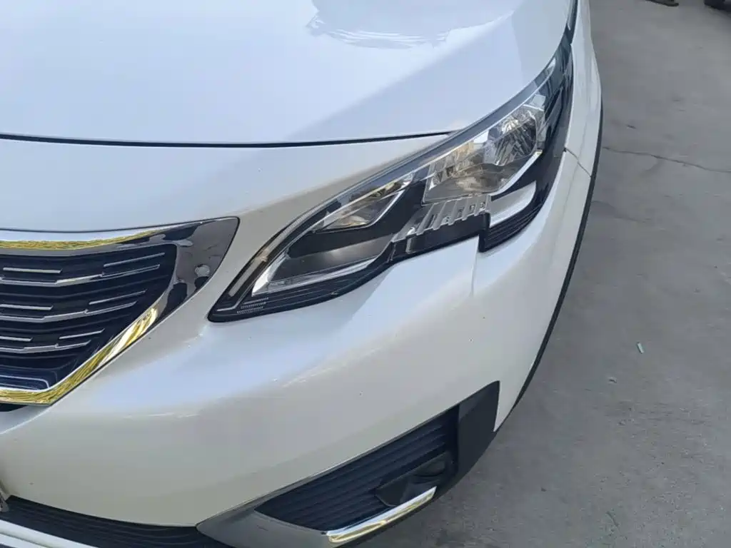 Peugeot 5008 — миниатюра 24