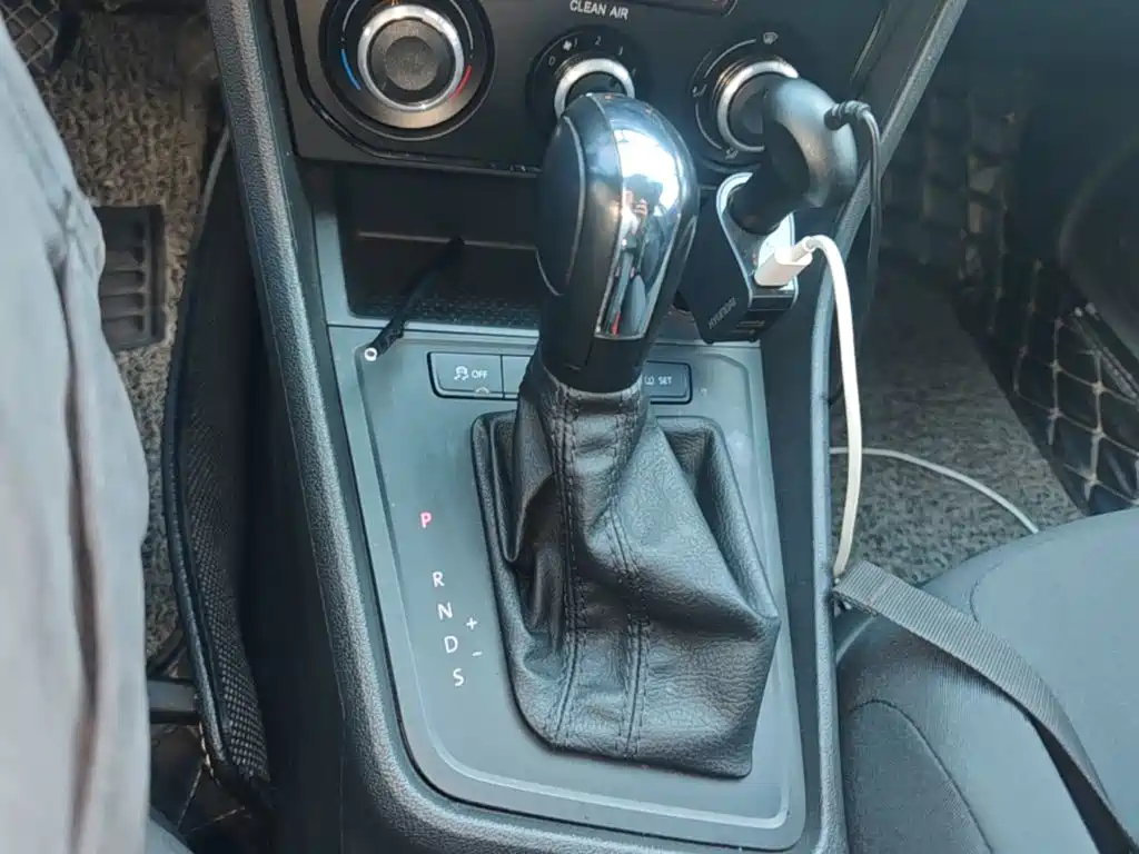Volkswagen Lavida — миниатюра 14